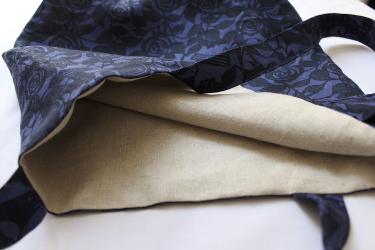 かたかけトートバック花図案の吹寄　ブルー×ネイビー